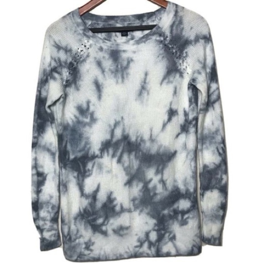 AEO American Eagle Outfitters Marble Tie Dye Gray & White Sweater - Picture 1 of 4